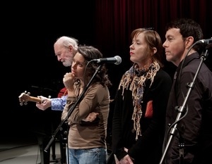 Pete Seeger, Lucy Kaplansky, Suzanne Vega, and Richard Barone (from left) at sound check, Symphony Space