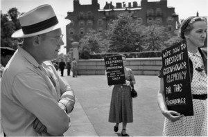 Rosenberg vigil II, Boston, 1953