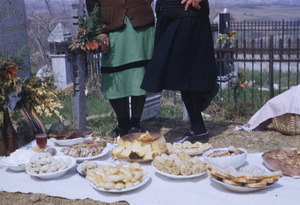 Cakes and wine at Šumadija ceremony