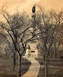 Path leading to Soldiers and Sailors Monument, Boston Common