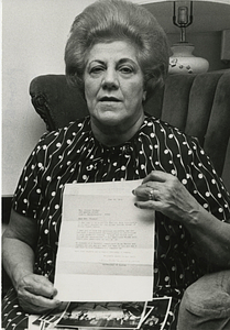 Gladys Picanso with letter