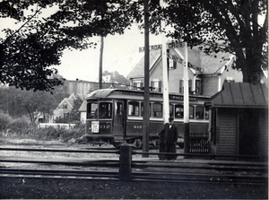 Taunton and Fall River trolley car, Old Colony Street Railway at 2nd crossing on Weir Street.
