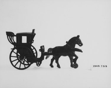 Horse-drawn Carriage Pull Toy
