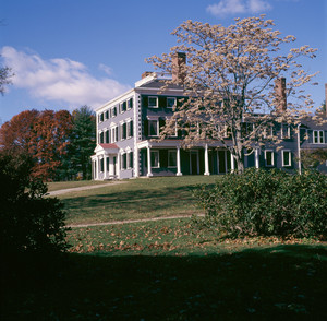 View the facade and left side, Codman House, Lincoln, Mass.