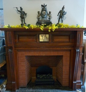 Clapp Memorial Library: fireplace