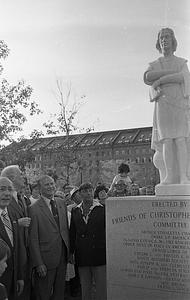 Statue unveiling at dedication of Christopher Columbus Park