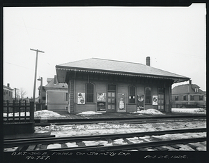 Fields Corner Station, southerly exposure