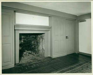 Interior view of the West Chamber, Cooper-Frost-Austin House, Cambridge, Mass., 1962