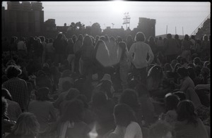 Hollywood Speedway Rock Festival: shot of crowd