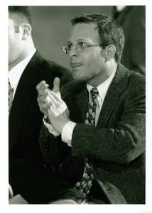 Daryl Arroyo clapping (1995-1996)