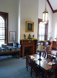 Clapp Memorial Library: reading room with fireplace