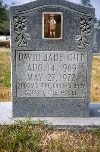 Natchez City Cemetery (Natchez, Miss.) gravestone: Gill, David Jade (d. 1972)