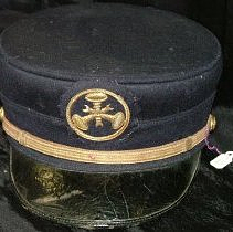 Cap, Service