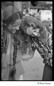 Bonnie Raitt (right) with Nicolette Larson