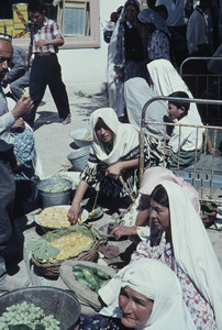 Women selling figs