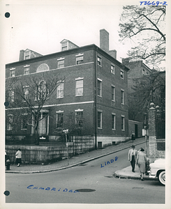 Harrison Gray Otis House from Cambridge Street