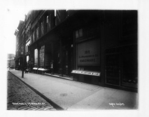 Sidewalk 188 Washington St., sec.7, Boston, Mass., May 20, 1905