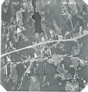 Worcester County: aerial photograph. dpv-8mm-40