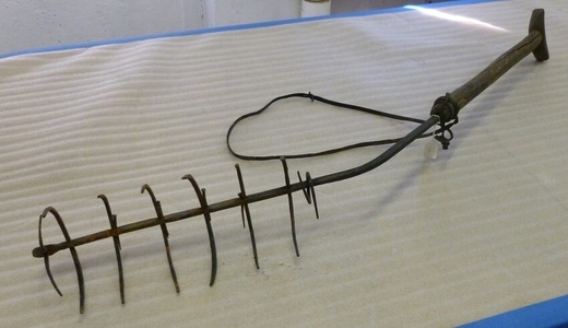 Cresset Curved cast iron bars - Image Thumbnail 300 