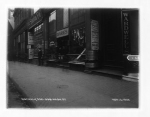 Sidewalk at 332-338 Washington St., sec. 5, Boston, Mass., November 13, 1904
