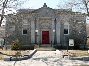Belding Memorial Library