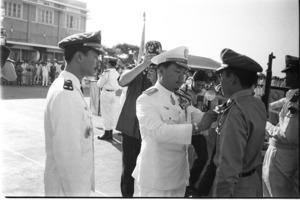 Nguyen Cao Ky with 2nd air division commander Joseph H. Moore.