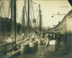T-Wharf, Boston, Mass., 1914