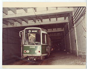 Unidentified Green Line collision, view in tunnel of front of lead car