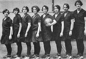 Girls basketball team, 1928