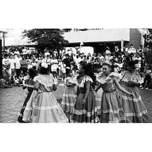 Girls performing a dance at the Festival Betances.