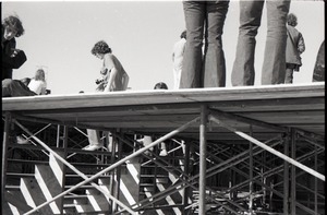 Hollywood Speedway Rock Festival: stage supports