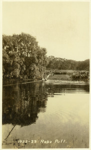 Pond, Campus