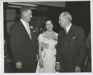 Unidentified woman with Jeremiah Milbank, Sr. and Willis C. Gorthy at Institute Day