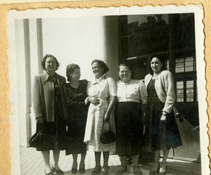 Alzira smiling with other women