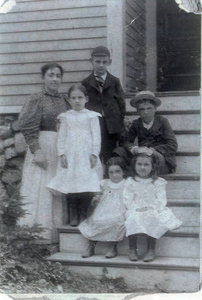 Edward Finnerty, John Finnerty, Ellen Finnerty, Kit Finnerty, Nellie Walsh, and Mary T. Finnerty, circa 1897