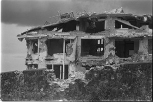 House shelled in Hue.