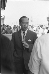 Nguyen Xuan Oanh.