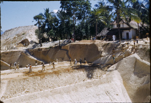 Building Neyyar Dam