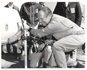 Art Linkletter changing a tire (1969)