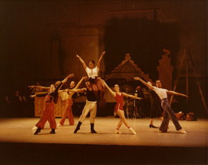 Luxuriation: Richard Jones (middle left) with dancers