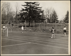 Howard Seminary for Women - Tennis game