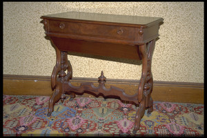 Sewing table