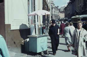 Moscow street vendor