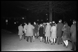 Winter Carnival: Lines waiting to get into the Johnny Carson Show, Curry Hicks Cage, UMass Amherst