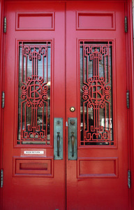 Belding Memorial Library: front door