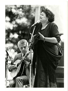 Manuel Leite and Ana Vinagre singing Portuguese fado