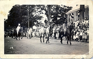 [Parade of the early 1920s]