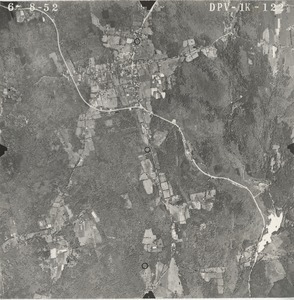 Worcester County: aerial photograph. dpv-1k-122