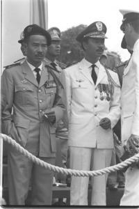 1st Army Corps Commander Nguyen Chanh Thi with air force Commander Nguyen Cao Ky.