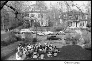 Ram Dass retreat at David McClelland's: Ram Dass speaking to group on lawn